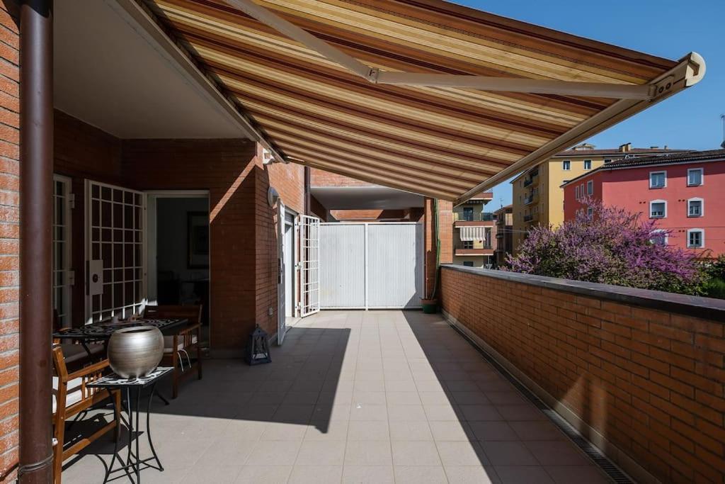 A Casa Di Mo', A Due Passi Dalla Stazione E Fiera Bologna Exterior photo