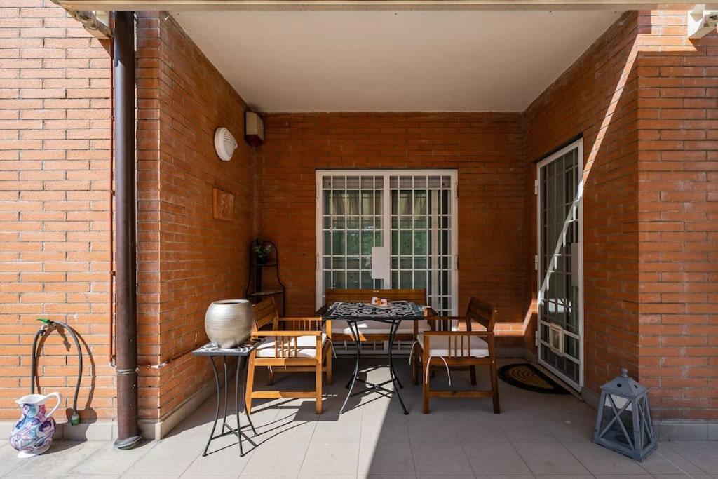 A Casa Di Mo', A Due Passi Dalla Stazione E Fiera Bologna Exterior photo